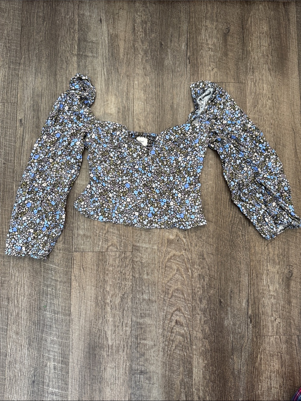 Wilfred Blue Floral Square-Neck Puff Sleeve Crop Top